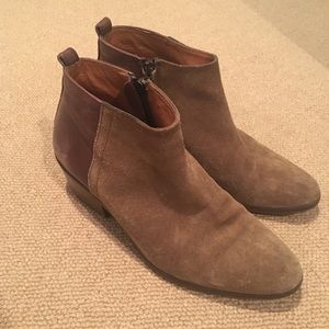 camel suede and leather ankle boots!!